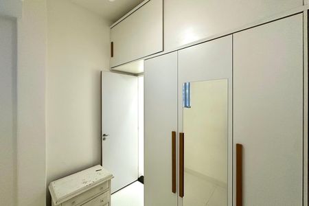 Apartamento para alugar com 72m², 2 quartos e 1 vaga