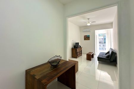 Apartamento para alugar com 72m², 2 quartos e 1 vaga
