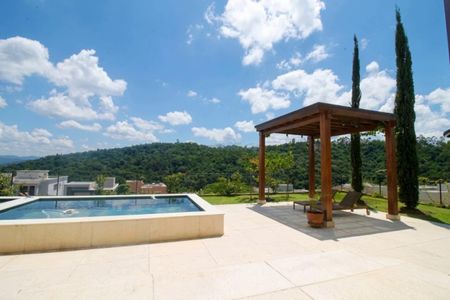 Casa de condomínio à venda com 549m², 5 quartos e 6 vagas Casa de condomínio à venda com 549m², 5 quartos e 6 vagasFoto 09