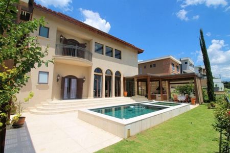 Casa de condomínio à venda com 549m², 5 quartos e 6 vagas Casa de condomínio à venda com 549m², 5 quartos e 6 vagasFoto 05