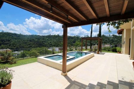 Casa de condomínio à venda com 549m², 5 quartos e 6 vagas Casa de condomínio à venda com 549m², 5 quartos e 6 vagasFoto 08