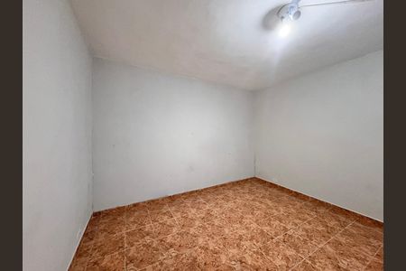 Casa à venda com 140m², 2 quartos e 2 vagasQuarto