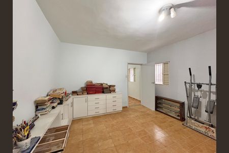 Casa à venda com 140m², 2 quartos e 2 vagasSuíte 