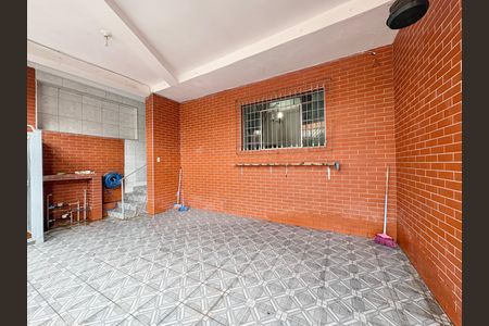 Casa à venda com 140m², 2 quartos e 2 vagasGaragem