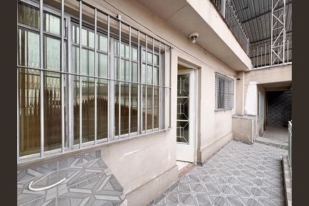 Casa à venda com 60m², 1 quarto e 1 vaga Casa à venda com 60m², 1 quarto e 1 vagaEntrada