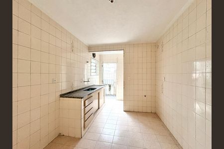 Casa à venda com 60m², 1 quarto e 1 vaga Casa à venda com 60m², 1 quarto e 1 vagaCozinha