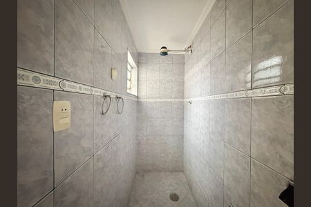 Casa à venda com 60m², 1 quarto e 1 vaga Casa à venda com 60m², 1 quarto e 1 vagaBanheiro