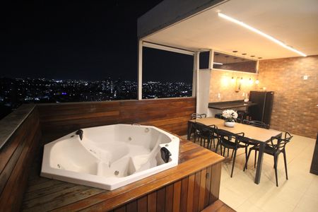 Apartamento para alugar com 125m², 2 quartos e 2 vagasCobertura /Area gourmet