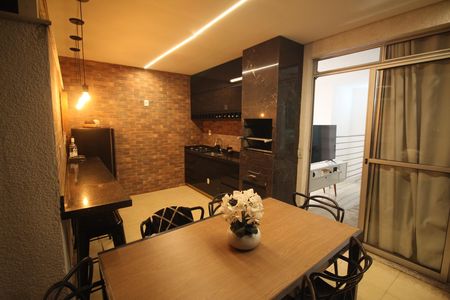 Apartamento para alugar com 125m², 2 quartos e 2 vagasCobertura /Area gourmet
