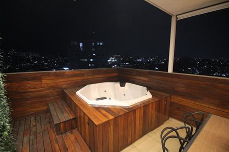 Apartamento para alugar com 125m², 2 quartos e 2 vagasCobertura /Area gourmet