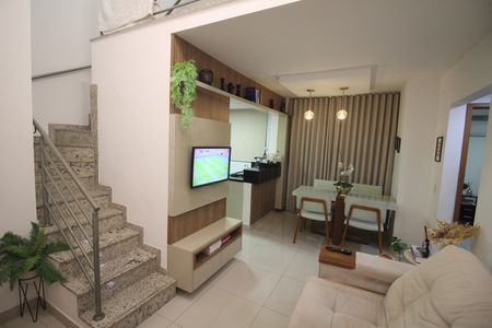 Apartamento para alugar com 125m², 2 quartos e 2 vagasSala