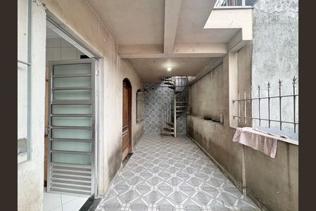Casa à venda com 80m², 2 quartos e 1 vaga Casa à venda com 80m², 2 quartos e 1 vagaQuintal