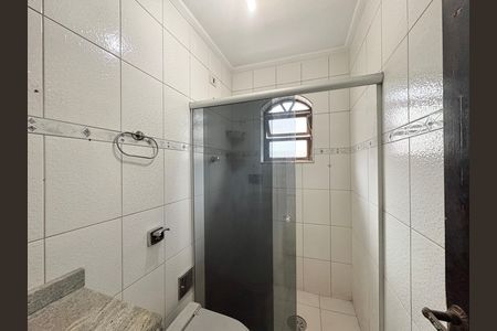 Casa à venda com 80m², 2 quartos e 1 vaga Casa à venda com 80m², 2 quartos e 1 vagaBanheiro