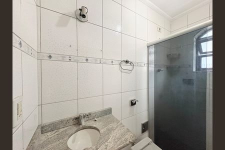 Casa à venda com 80m², 2 quartos e 1 vaga Casa à venda com 80m², 2 quartos e 1 vagaBanheiro