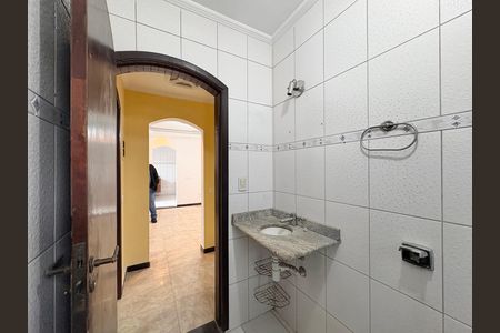Casa à venda com 80m², 2 quartos e 1 vaga Casa à venda com 80m², 2 quartos e 1 vagaBanheiro