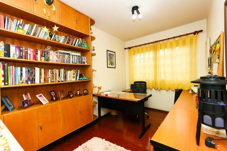 Casa para alugar com 167m², 3 quartos e 3 vagasEscritório