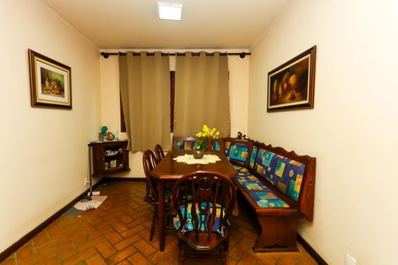 Casa para alugar com 167m², 3 quartos e 3 vagassala de jantar