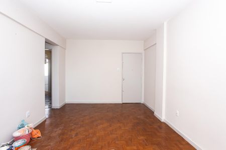 Apartamento para alugar com 90m², 2 quartos e sem vagaSala