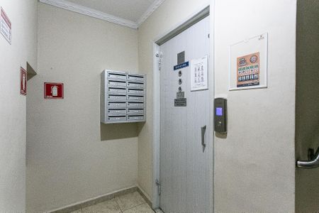 Apartamento para alugar com 90m², 2 quartos e sem vagaÁrea Comum - Elevador