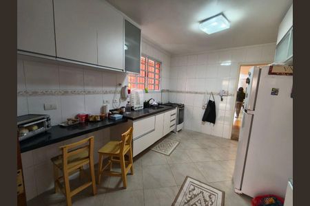 Cozinha de casa à venda com 3 quartos, 248m² em Vila Ipojuca, São Paulo