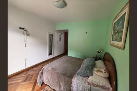 Quarto de casa à venda com 3 quartos, 248m² em Vila Ipojuca, São Paulo