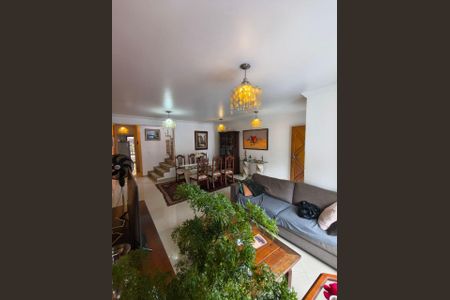 Sala de casa à venda com 3 quartos, 248m² em Vila Ipojuca, São Paulo