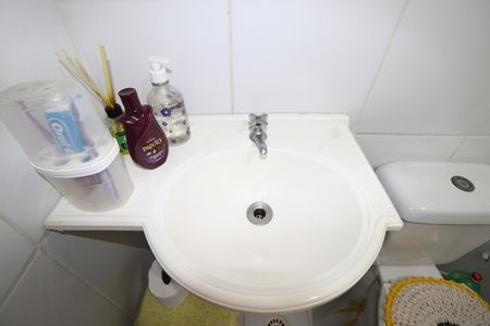Apartamento à venda com 50m², 2 quartos e sem vagaBanheiro