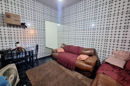 Sala de casa para alugar com 3 quartos, 170m² em Parque Eldorado, Duque de Caxias
