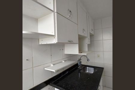 Apartamento à venda com 55m², 2 quartos e 1 vaga Apartamento à venda com 55m², 2 quartos e 1 vagaCozinha