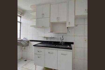 Apartamento à venda com 55m², 2 quartos e 1 vaga Apartamento à venda com 55m², 2 quartos e 1 vagaCozinha