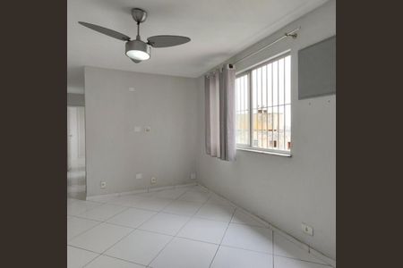 Apartamento à venda com 55m², 2 quartos e 1 vaga Apartamento à venda com 55m², 2 quartos e 1 vagaSala