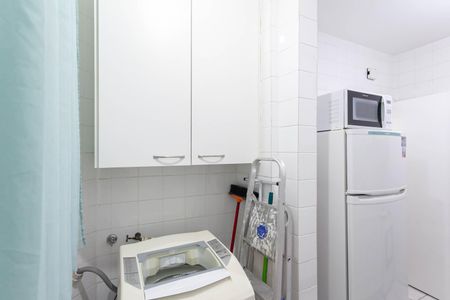 Cozinha e Área de Serviço de apartamento à venda com 2 quartos, 52m² em Buritis, Belo Horizonte
