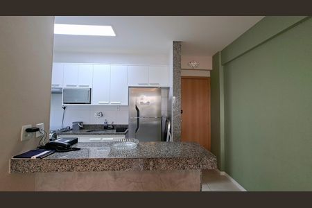 Cozinha  de apartamento para alugar com 1 quarto, 50m² em Ondina, Salvador
