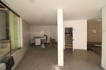 Casa para alugar com 330m², 3 quartos e 3 vagasÁrea de Serviço