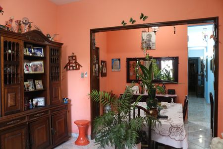 Apartamento à venda com 200m², 2 quartos e sem vagaSala