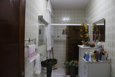 Apartamento à venda com 200m², 2 quartos e sem vagaBanheiro