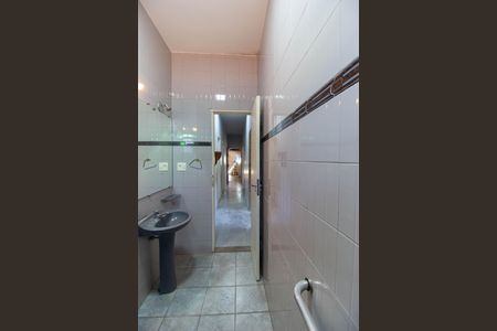 Casa à venda com 143m², 2 quartos e 3 vagas Casa à venda com 143m², 2 quartos e 3 vagasBanheiro Social