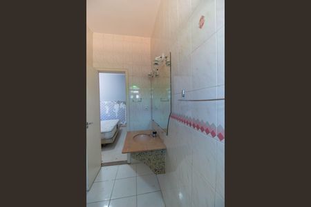Casa à venda com 143m², 2 quartos e 3 vagas Casa à venda com 143m², 2 quartos e 3 vagasBanheiro da Suíte