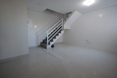 Apartamento para alugar com 150m², 3 quartos e 2 vagas Apartamento para alugar com 150m², 3 quartos e 2 vagasSala e Cozinha
