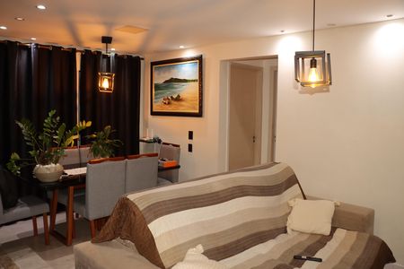 Apartamento para alugar com 2 quartos, 54m² em Cemucam, Cotia