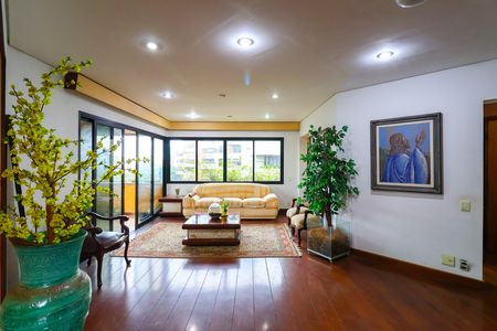 Apartamento à venda com 4 quartos, 287m² em Paraíso do Morumbi, São Paulo