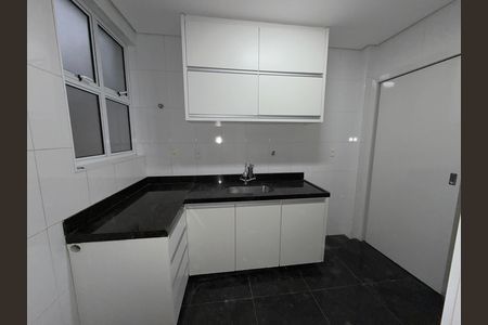 Apartamento à venda com 157m², 3 quartos e 2 vagasCozinha