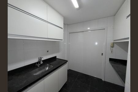 Apartamento à venda com 157m², 3 quartos e 2 vagasÁrea de Serviço