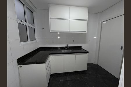 Apartamento à venda com 157m², 3 quartos e 2 vagasCozinha