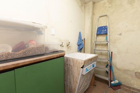 Casa à venda com 60m², 4 quartos e 2 vagas Casa à venda com 60m², 4 quartos e 2 vagasÁrea de Serviço