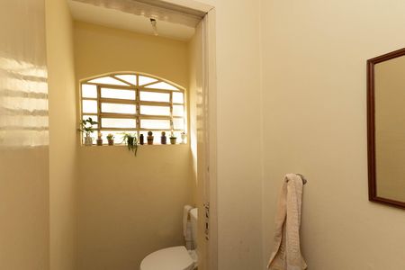 Casa à venda com 60m², 4 quartos e 2 vagas Casa à venda com 60m², 4 quartos e 2 vagasLavabo