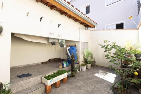 Casa à venda com 60m², 4 quartos e 2 vagas Casa à venda com 60m², 4 quartos e 2 vagasÁrea de Serviço