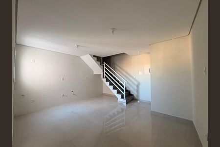 Sala de apartamento para alugar com 3 quartos, 150m² em Vila Humaita, Santo André