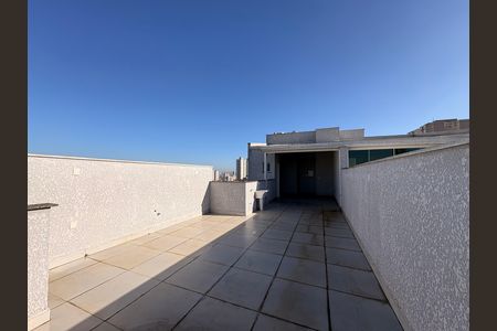 Apartamento para alugar com 150m², 3 quartos e 2 vagas Apartamento para alugar com 150m², 3 quartos e 2 vagasCobertura