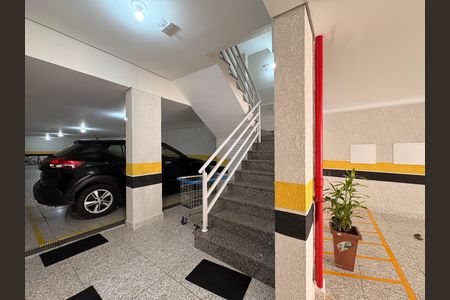 Apartamento para alugar com 150m², 3 quartos e 2 vagas Apartamento para alugar com 150m², 3 quartos e 2 vagasHall social